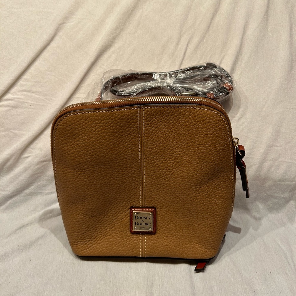 Dooney & Bourke Authentic Saffiano Leather Crossbody Trixie, Dessert Color NWT.